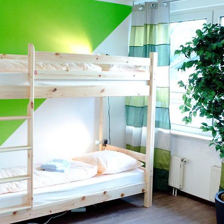 Gröbenzell Hostel Nanina المظهر الخارجي الصورة