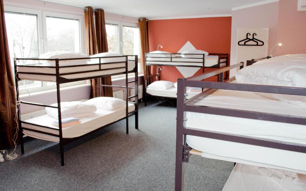 Gröbenzell Hostel Nanina الغرفة الصورة