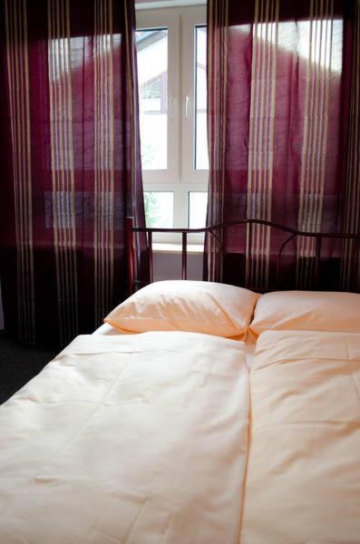 Gröbenzell Hostel Nanina الغرفة الصورة